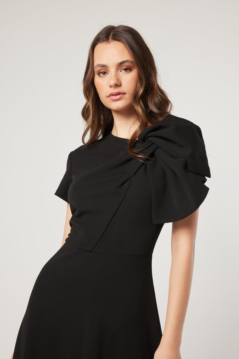 Elliatt Galaxite Maxi Dress Black Dress Hire AU