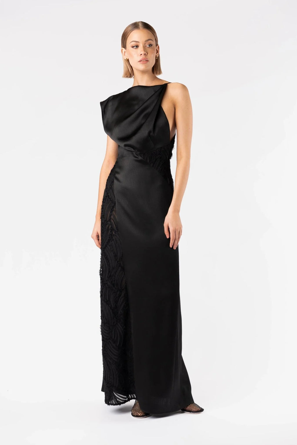 美品【SWELLY】Back Open OP NERO ブラック angela-maxi-obsidiankara-nazar