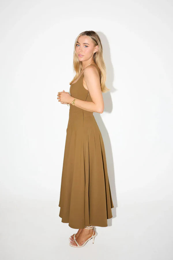 muse low waist square neck midi dress Odd Muse - The Ultimate Muse Low Waist Square Neck Midi Dress - Olive