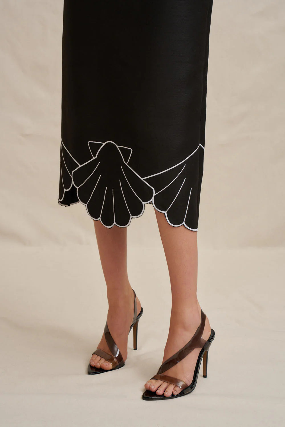 By Johnny Kimora Shell Strapless Midi Dress- Black & White