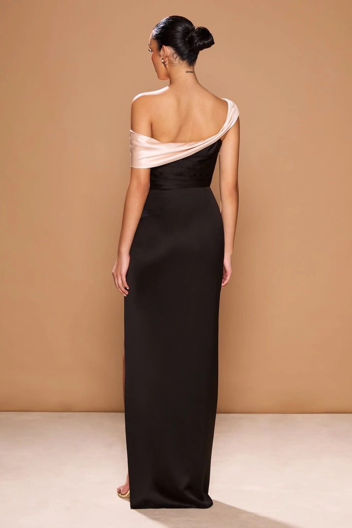 Sonya Tuscany Gown - Noir Creme