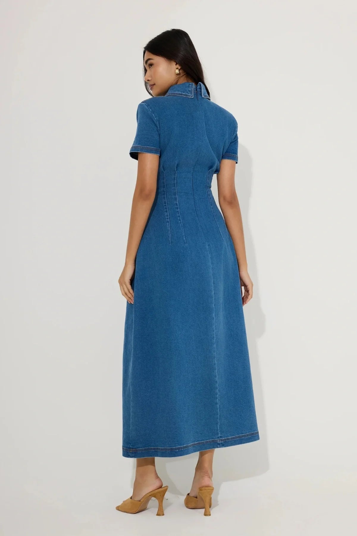Odd Muse The Ultimate Muse Denim Collared Midi Dress - Light Blue