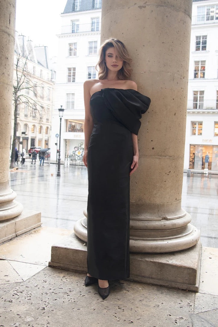 Bianca & Bridgett Selma Midi Dress - Black