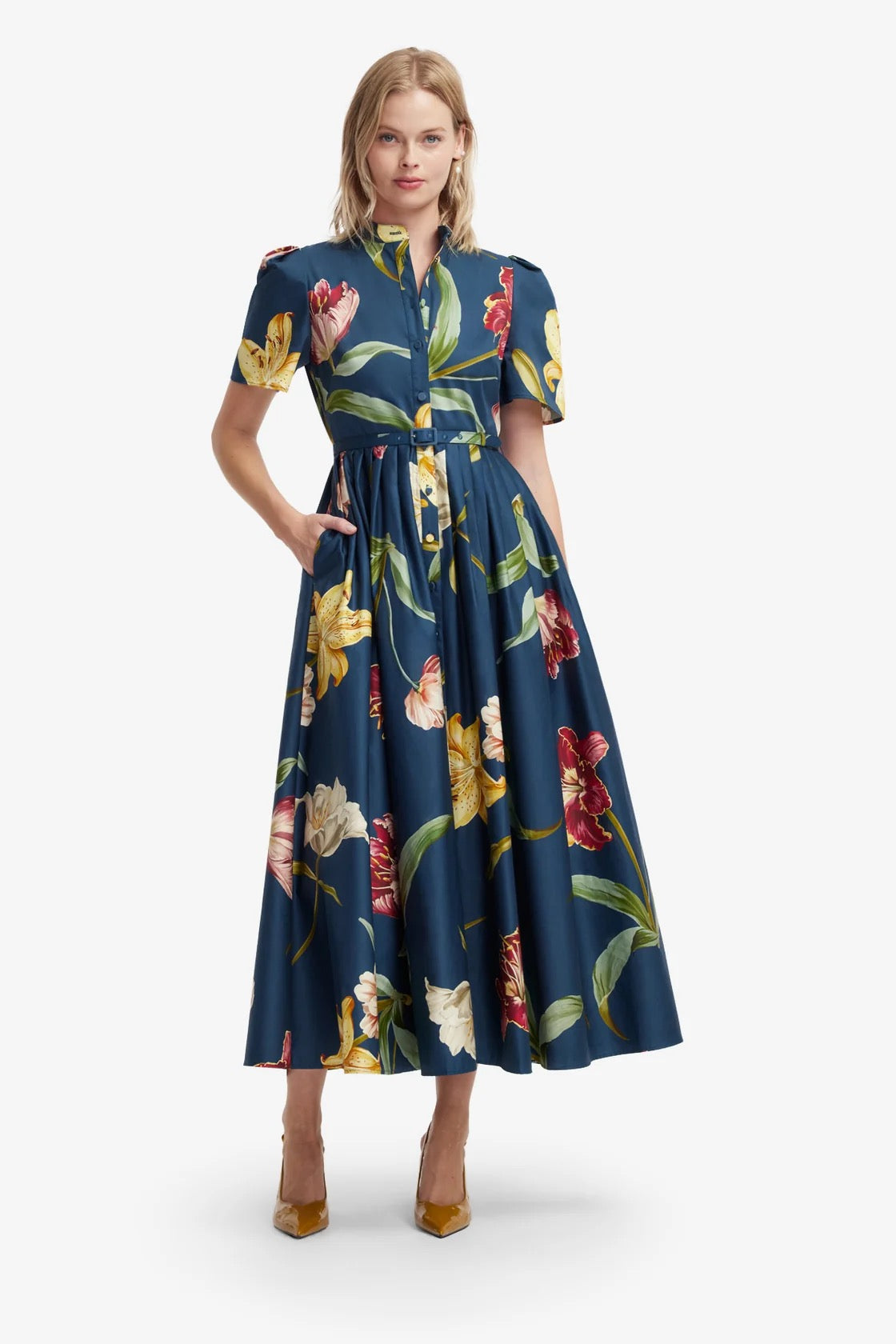 Leo Lin Bianca Short Sleeve Midi Dress - Lily Print in Indigo