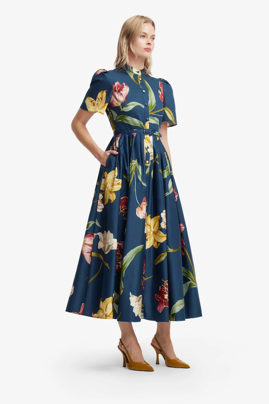 Leo Lin Bianca Short Sleeve Midi Dress - Lily Print in Indigo