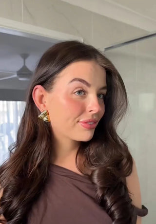 Love Her Alexandra Earrings - Gold