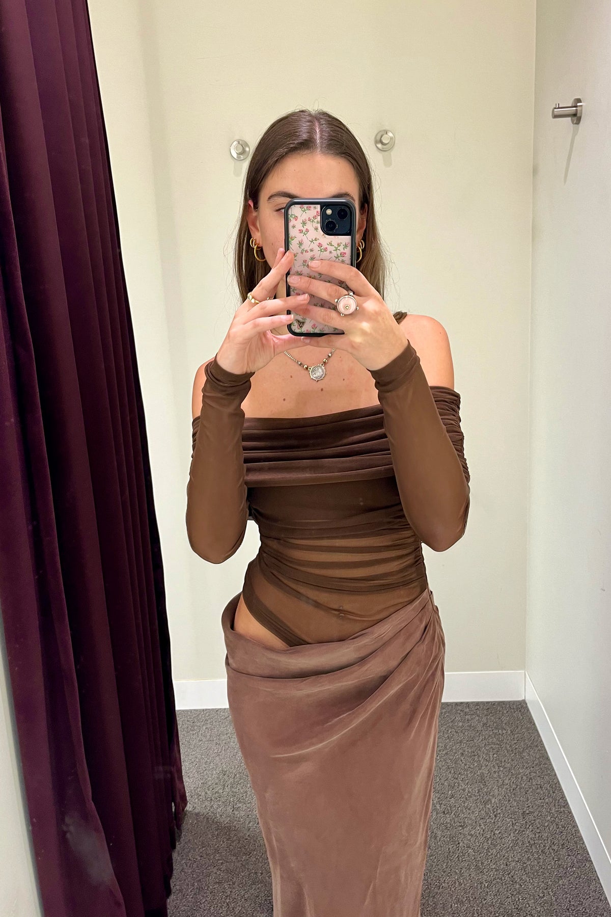 Benni Yasmin Off Shoulder Dress - Chocolate
