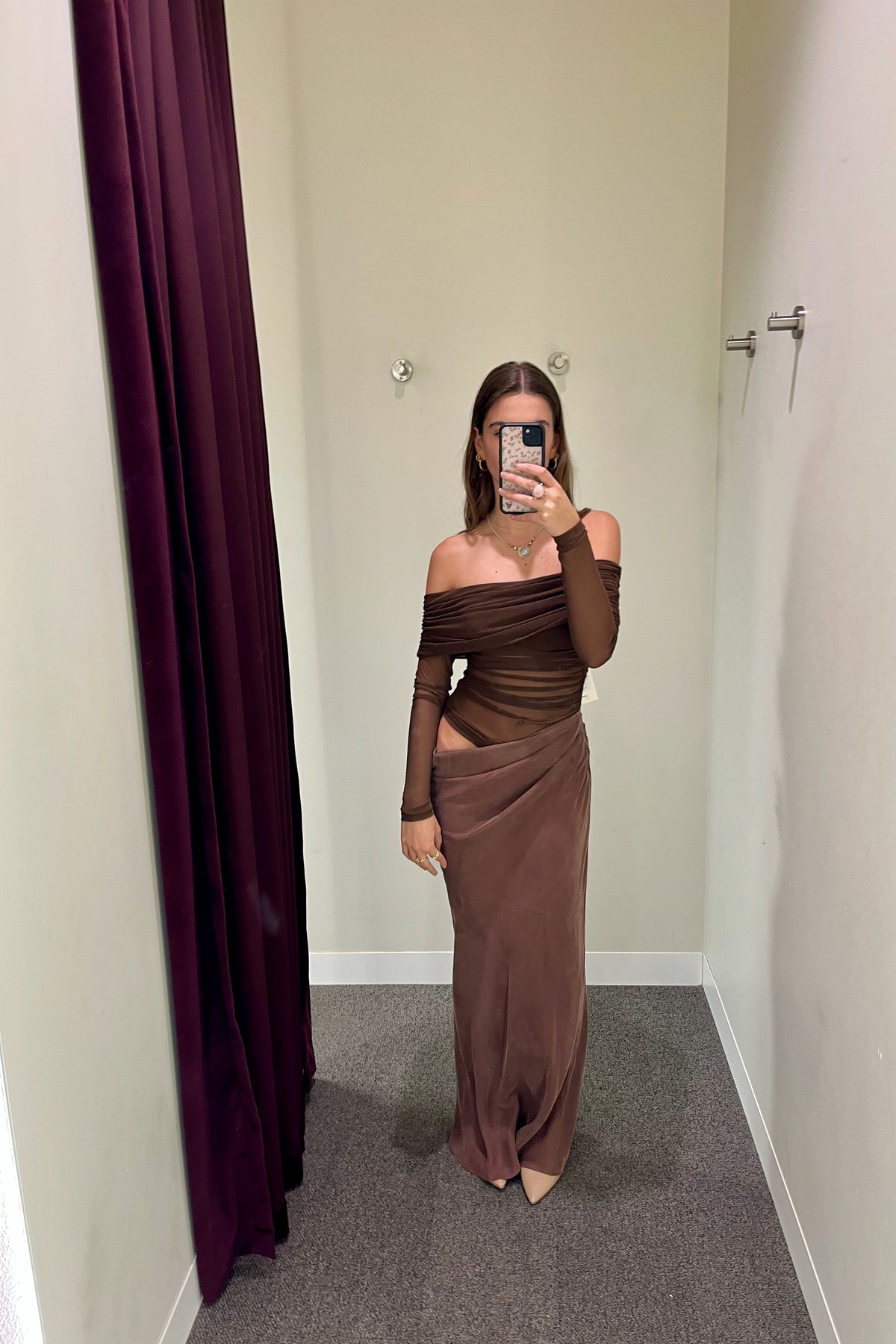 benni dress brown Benni Yasmin Off Shoulder Dress - Chocolate