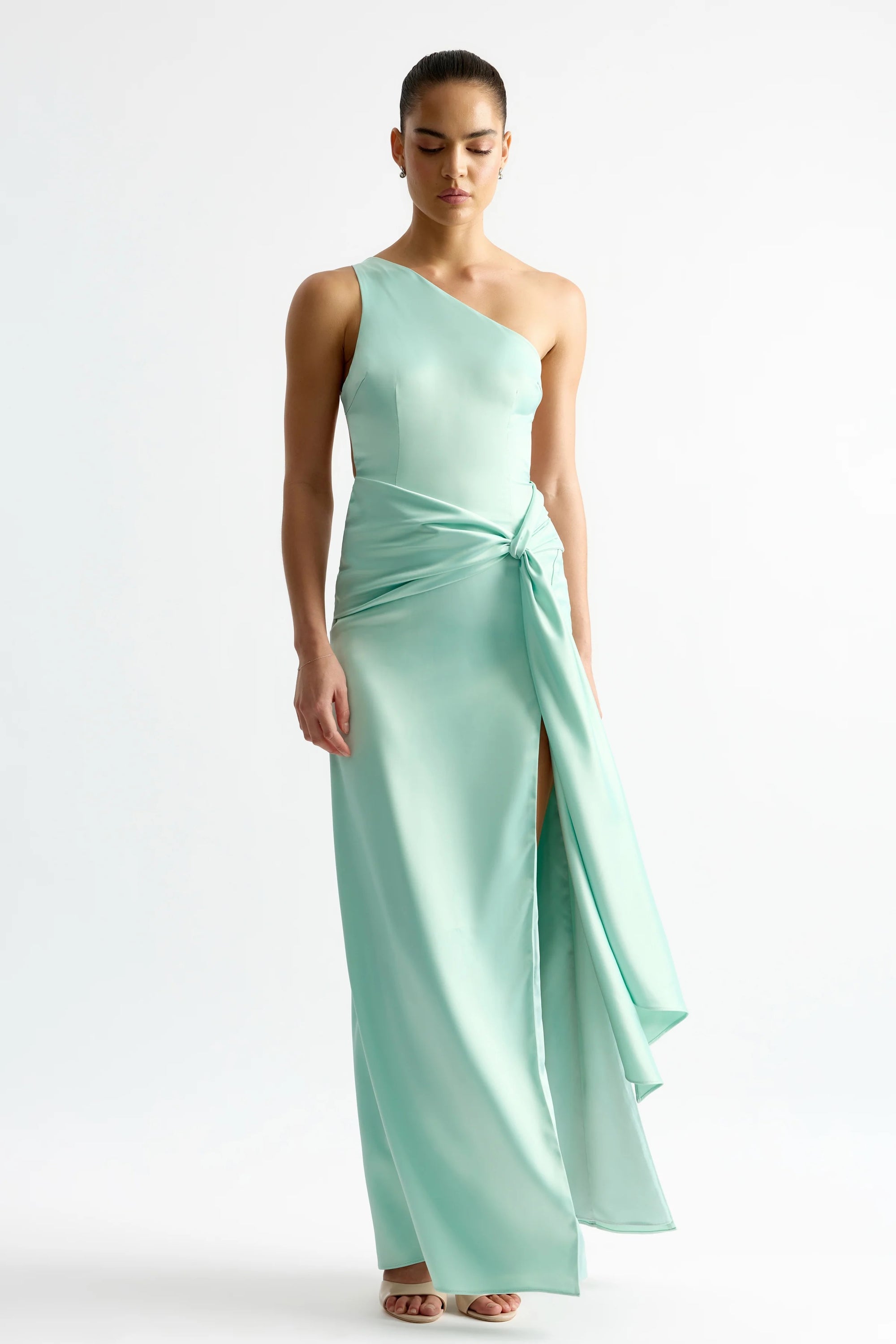 Lexi - Dress Hire AU Lexi - Dress Hire AU