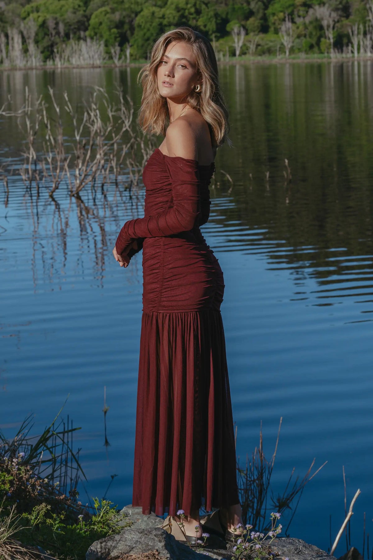 Pasduchas Echo Hourglass Midi Dress - Cherry