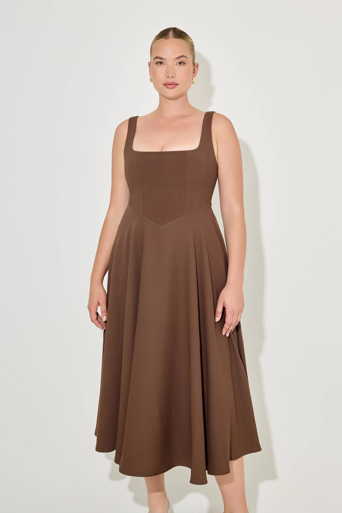 Odd Muse The Ultimate Muse High Waist Square Neck Midi Dress - Chocolate
