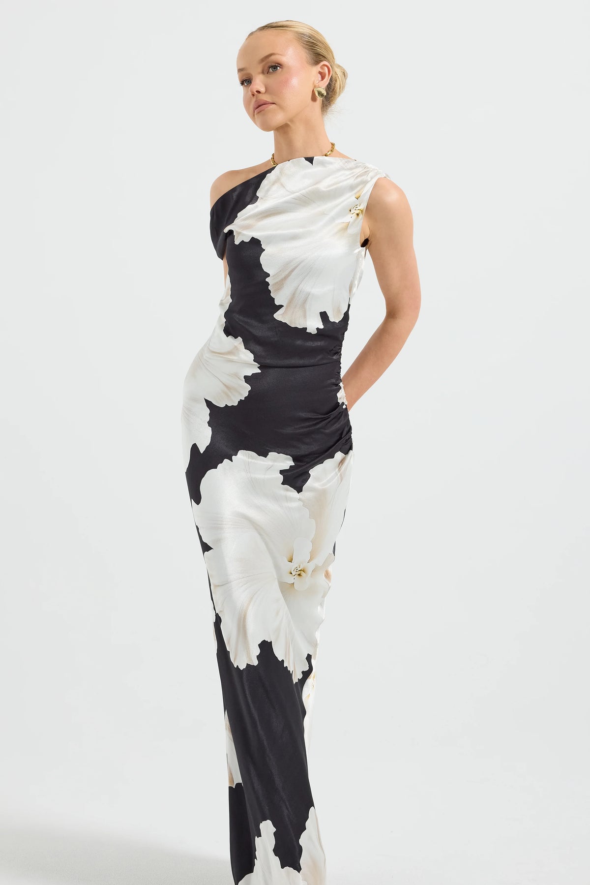 Pasduchas Finley Shoulder Maxi Dress - Midnight