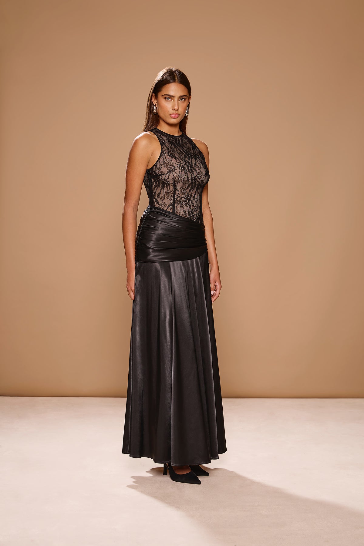 Sonya Dalia Gown - Black
