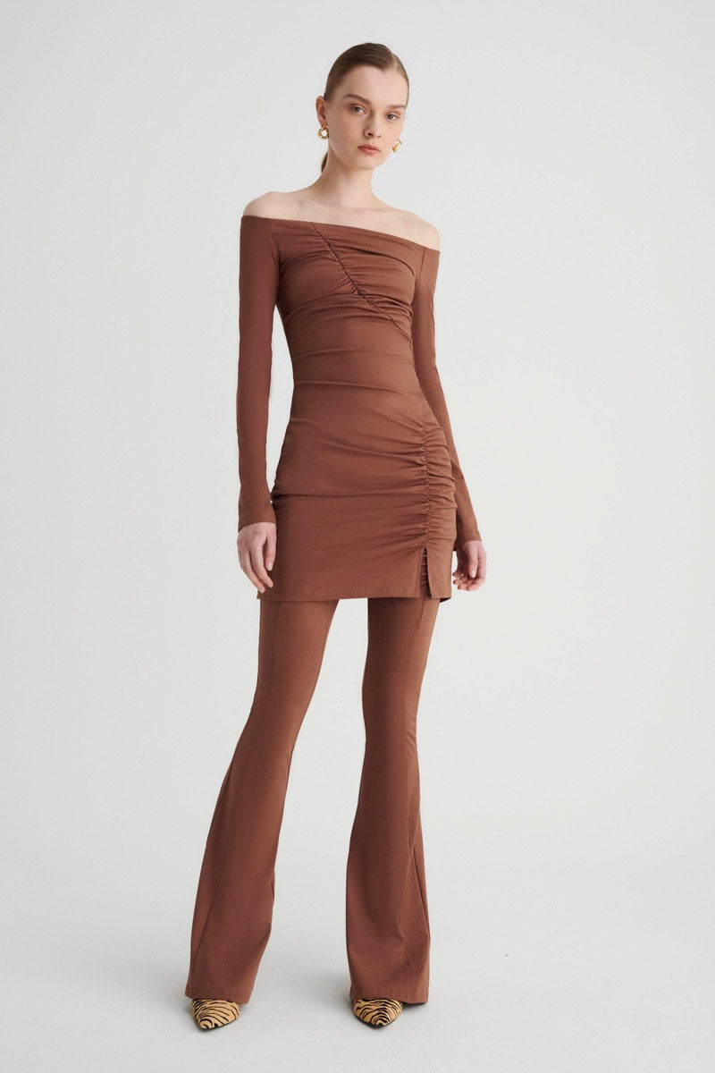 Suboo Ivy Long Sleeve Off Shoulder Tunic Dress - Chocolate