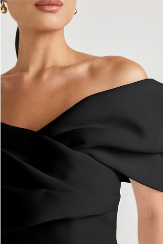 Tojhà Yesemia Gown - Black