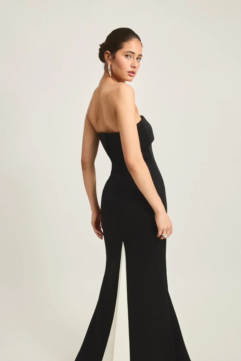 Tojhà Stellan Gown - Black/White