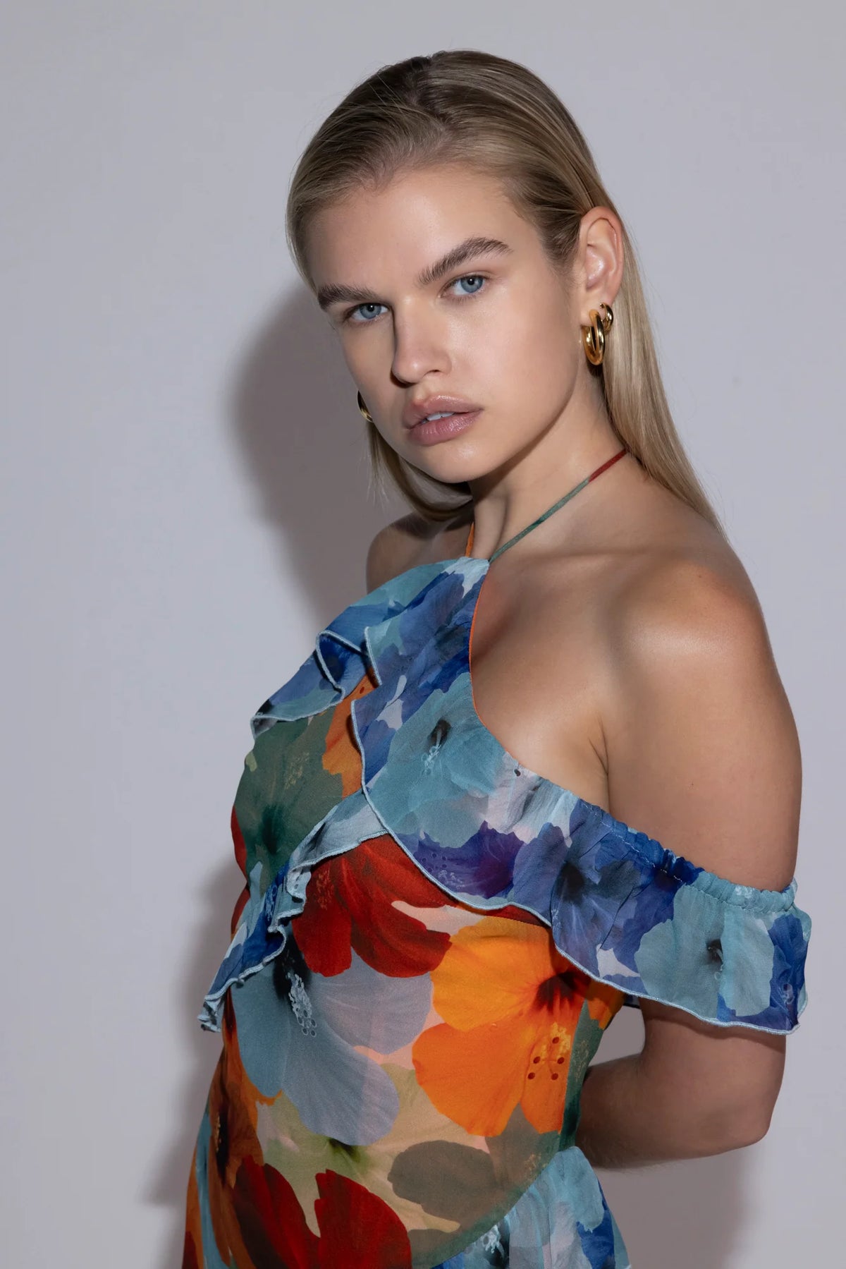The Wolf Gang Isola Maxi Dress - Floral - Dress Hire AU The Wolf Gang Isola Maxi Dress - Floral - Dress Hire AU
