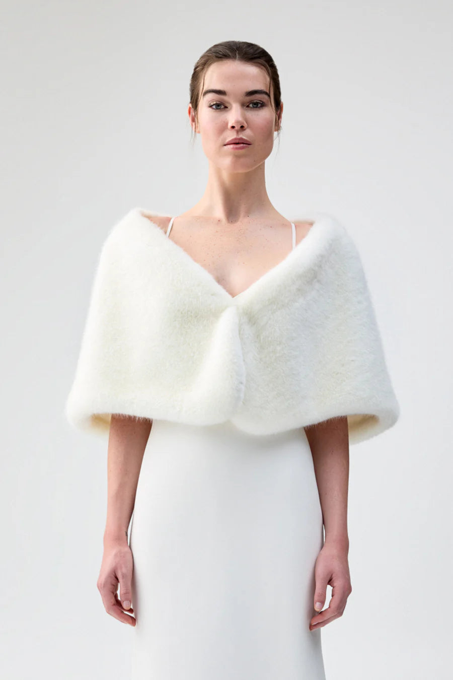 Unreal Fur Yasmine Wrap - Blanc