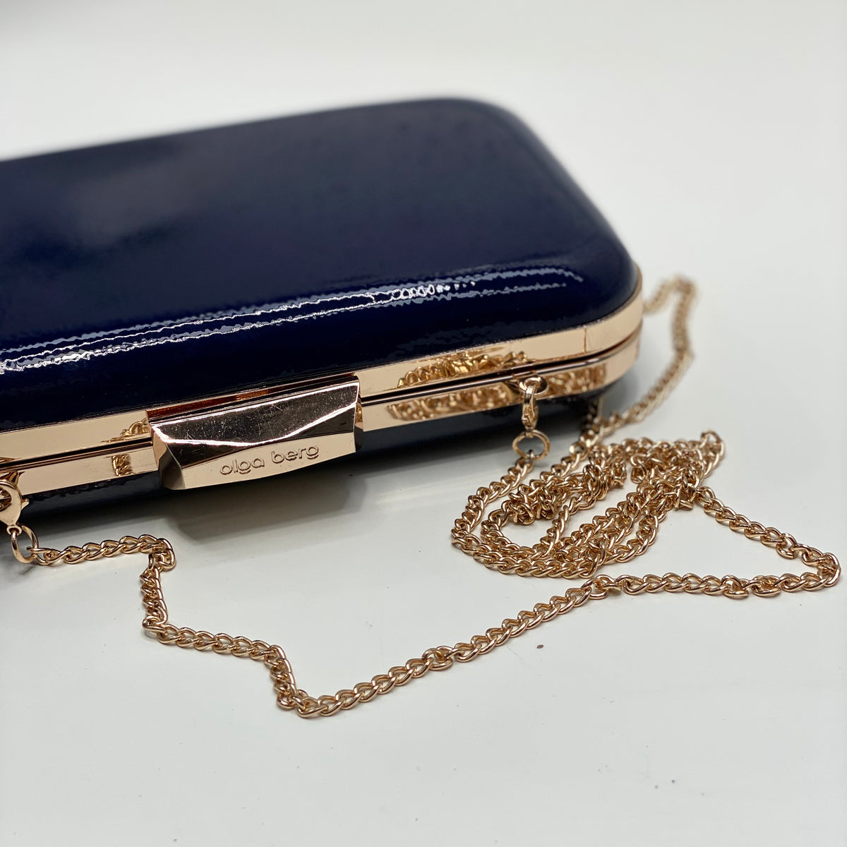 Olga Berg Pippa Crinkle Patent Pod - Navy